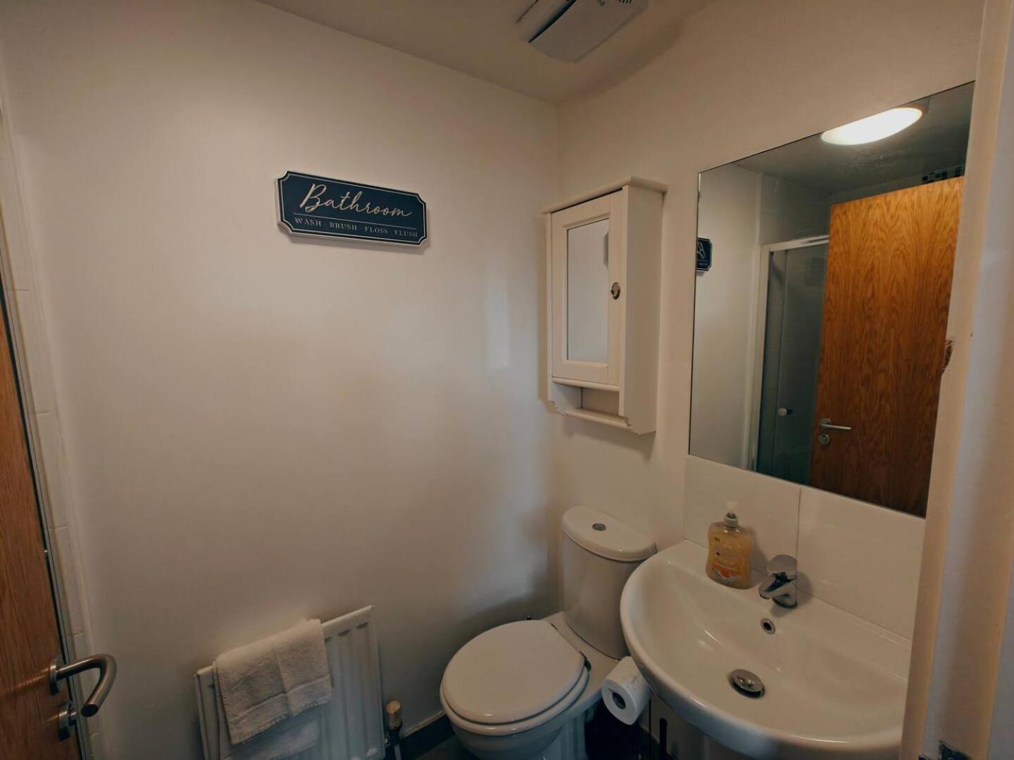 2br Mountain View Centre Apartment Belfast