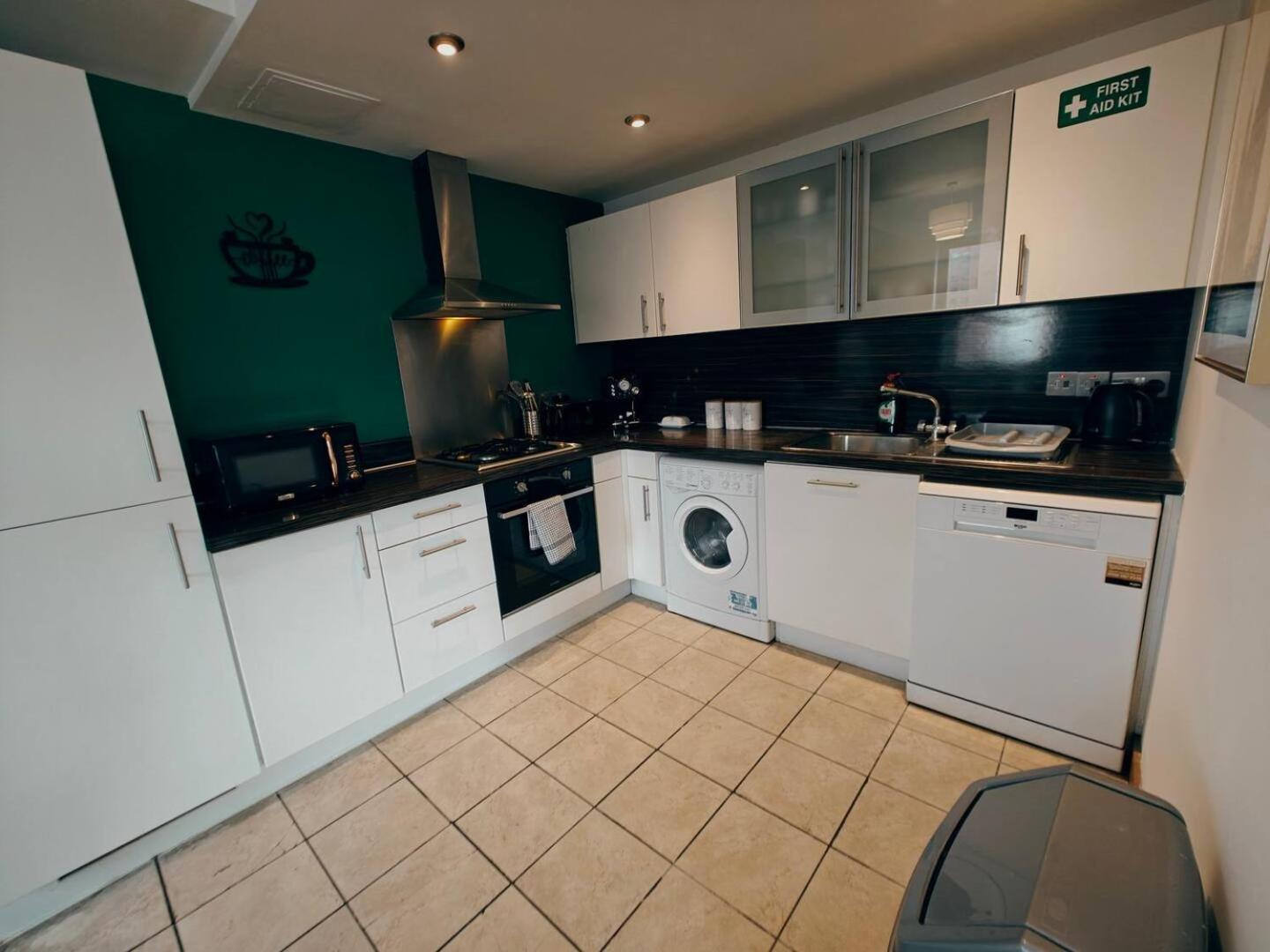 Apartment 2br Mountain View Centre *